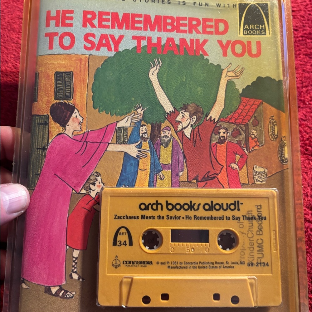 Arch Books Aloud! 'He Remembered to Say Thank You' Book and Cassette. 1976